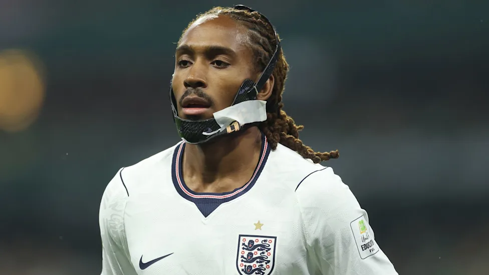 Djed Spence Transfer Seals Inter Move