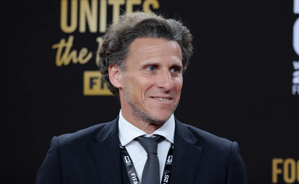 Diego Forlan Uruguay coach after exit